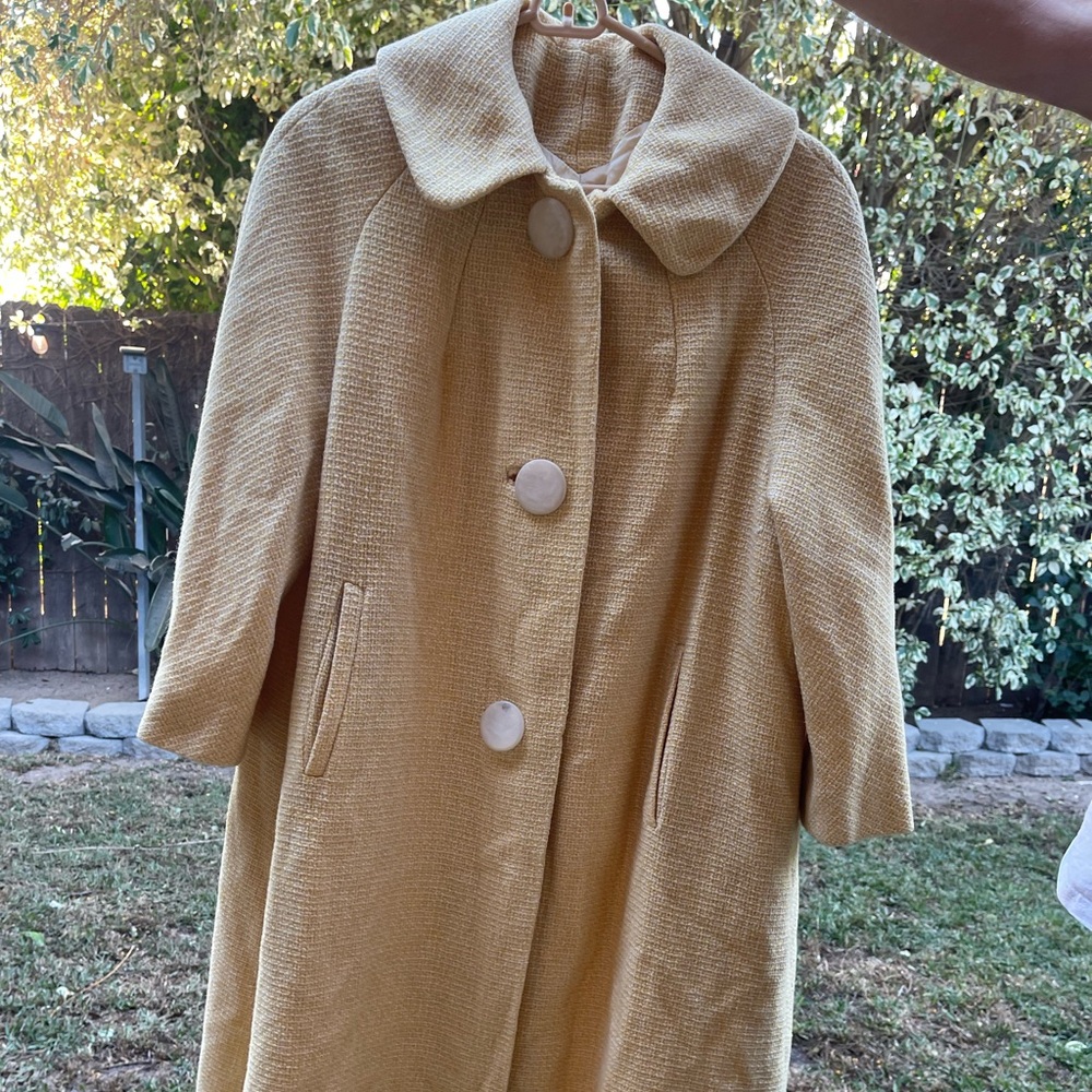 Vintage yellows tweed trench coat